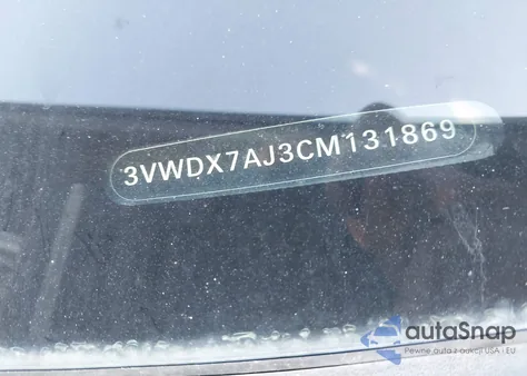 2012 Volkswagen Jetta 2.5L Se z USA, uszkodzony, nr VIN 3VWDX7AJ3CM131869